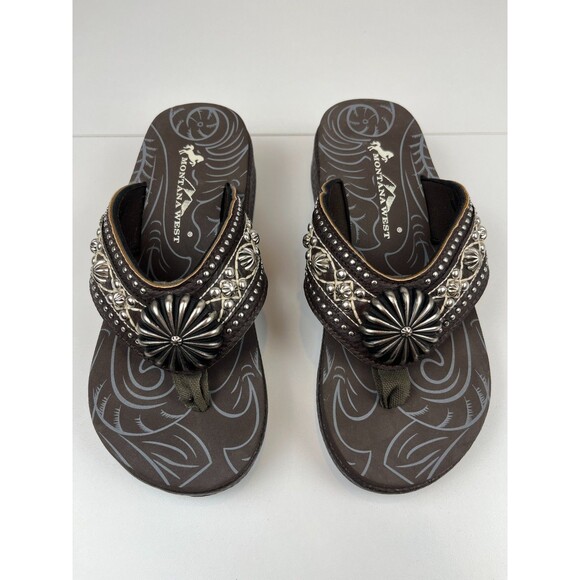 Montana West Women Sz 8 Platform Flip Flops Brown Silver Concho Studs Western - Picture 12 of 12